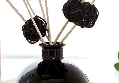 旅途芬芳 藤条香薰的携带规定与多重妙用